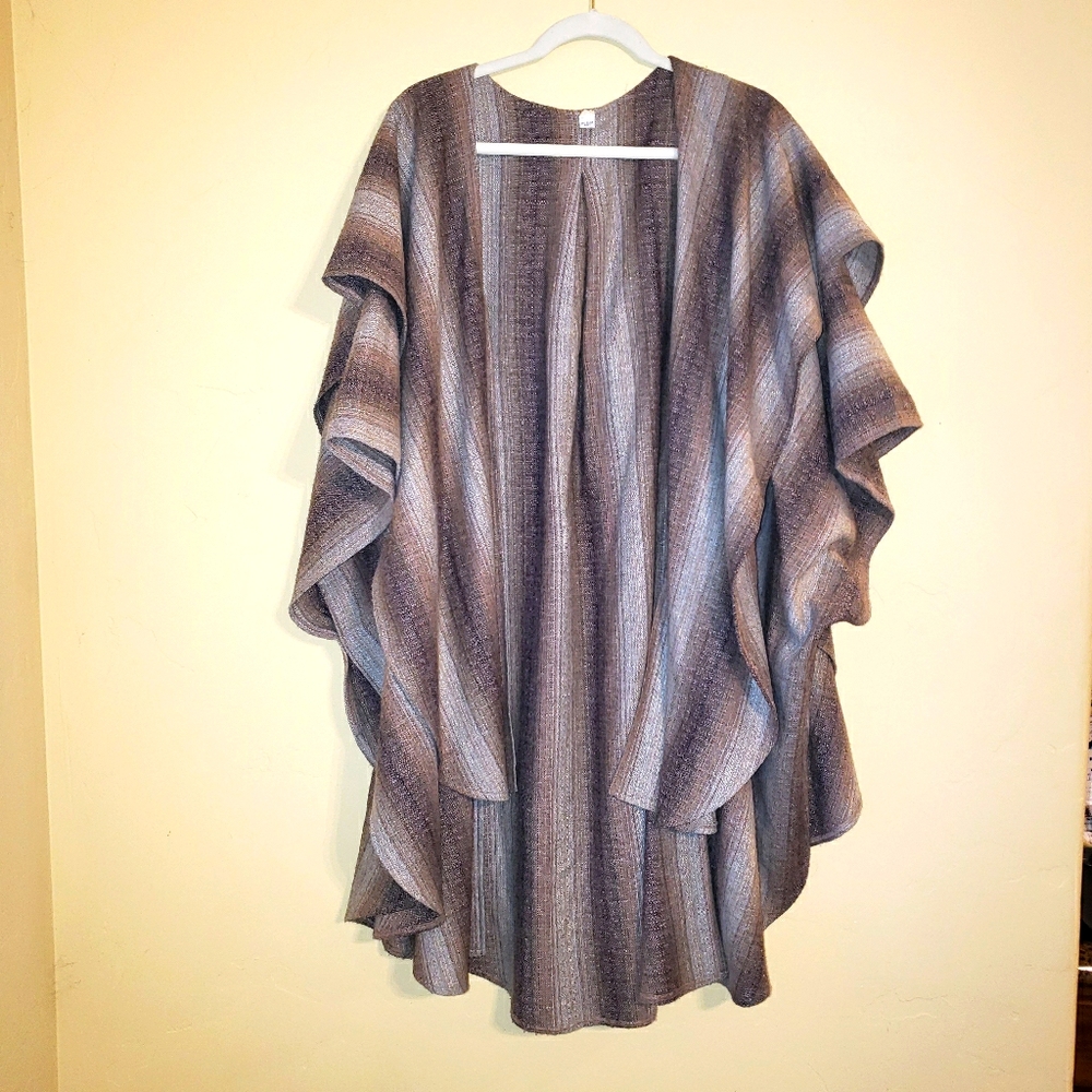 VINTAGE CAPE